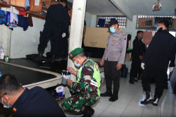 Cegah Gangguan Keamanan, Lapas I Madiun Tingkatkan Kewaspadaan Lewat Razia Gabungan Bersama APH