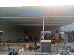 Warkop Khoi Baru Buka Seminggu Dipadati Pengunjung di Jalan Simo Rejo Timur Pasar