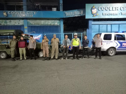 Kecintaan Warga Pada Patroli Harkamtibmas Polsek Semampir dan Satpol PP Semakin Menguat
