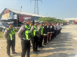 Dishub, Polri, Jasa Raharja dan Bapenda Gelar Operasi Gabungan Patuh Pajak di Bangkalan