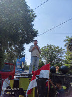 *AMI Demo DPW PAN Jatim, Desak Tindak Tegas Dugaan Pemotongan Dana Reses Juliana Eva Wati*