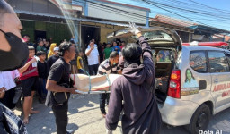 Respon Cepat Laporan Warga, Kapolsek Menganti AKP Arif Rahman Pimpin Evakuasi Pemuda Bojonegoro yang Ditemukan Gantung D