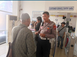 Kasubnit Satpas Colombo Petugas Wajib Berikan Penjelasan yang Mudah Dipahami kepada Pemohon SIM