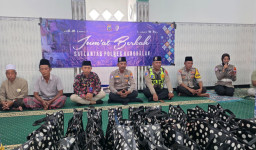 Jum'at Berkah Musholla AT TAUHIED, Menebar Kepedulian dan Keberkahan untuk Sesama