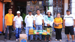 SINTORA NEWS dan ALDERA NEWS Salurkan 50 Paket Sembako serta Modal Usaha dalam Program Jumat Berkah