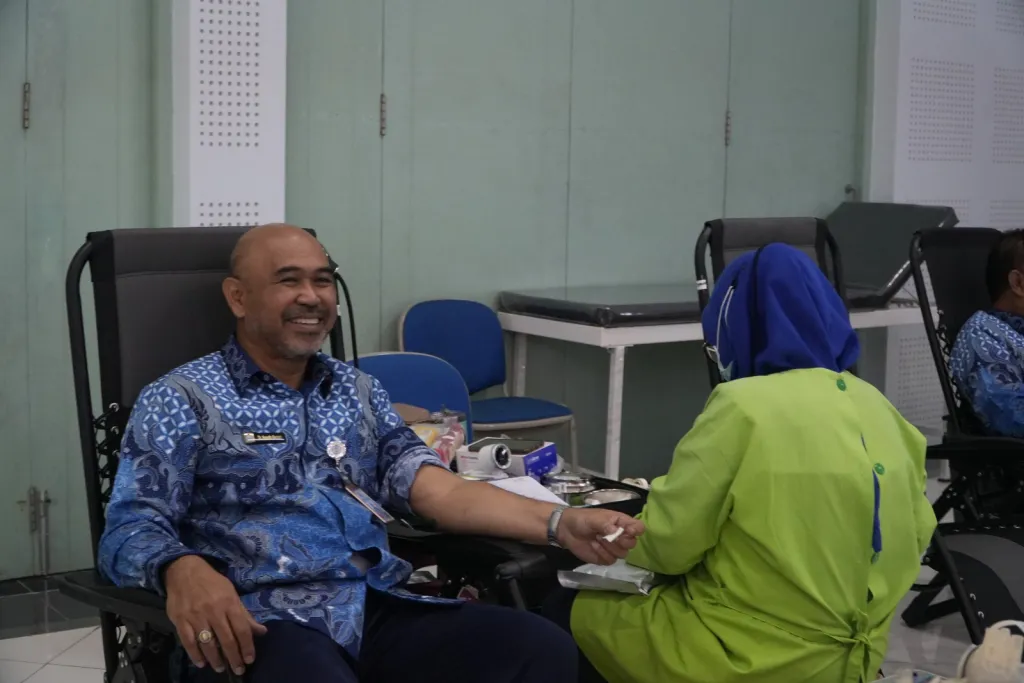 Dies Natalis ke-39, Universitas Hang Tuah Gelar Donor Darah dan Pemeriksaan Kesehatan Gratis untuk Masyarakat*