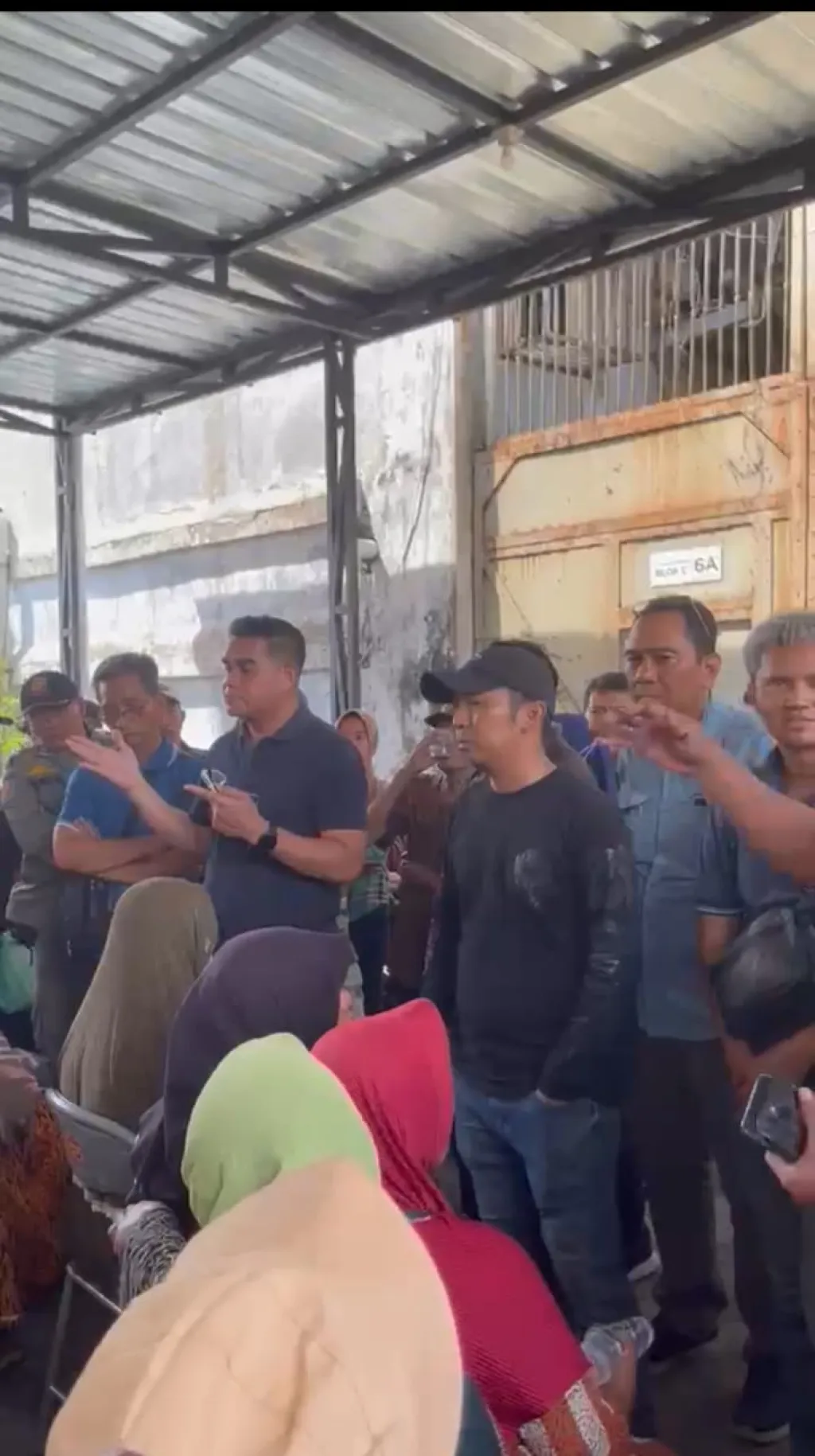 Ratusan Pedagang PPI Krembangan Tolak Relokasi, Dialog dengan Kecamatan Berlangsung Alot