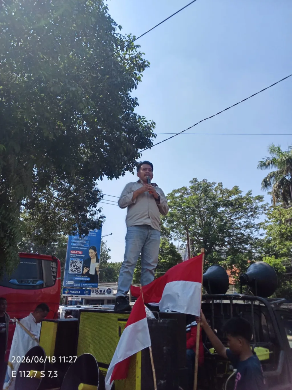 *AMI Demo DPW PAN Jatim, Desak Tindak Tegas Dugaan Pemotongan Dana Reses Juliana Eva Wati*
