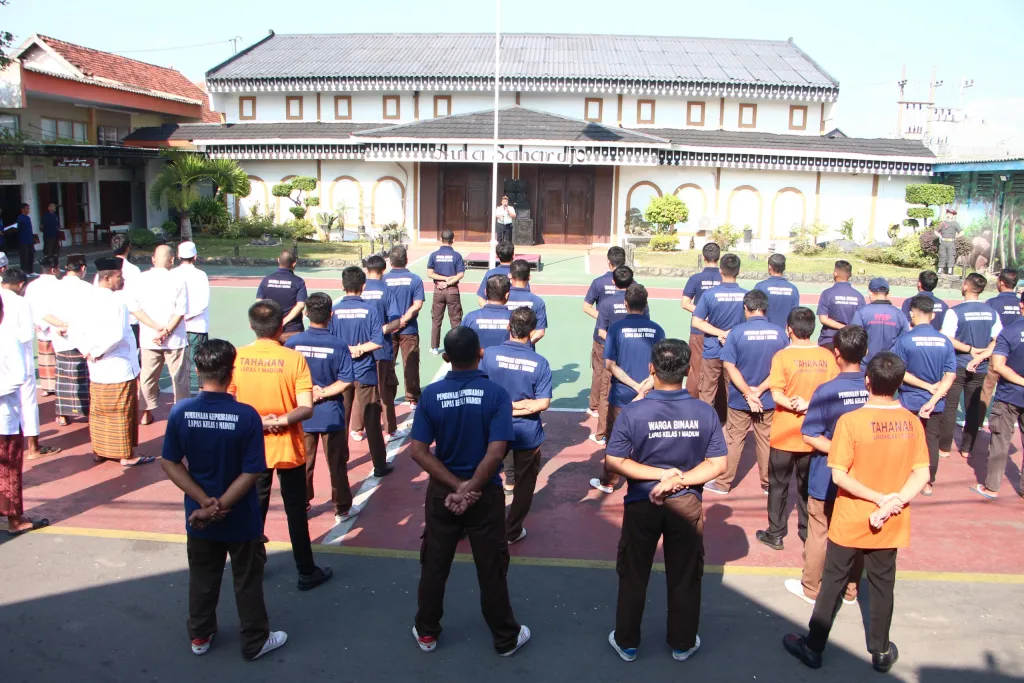 Tumbuhkan Kedisiplinan sebagai Fondasi Pembinaan, Kasi BimKemasy Ajak Warga Binaan Jadikan Disiplin sebagai Budaya