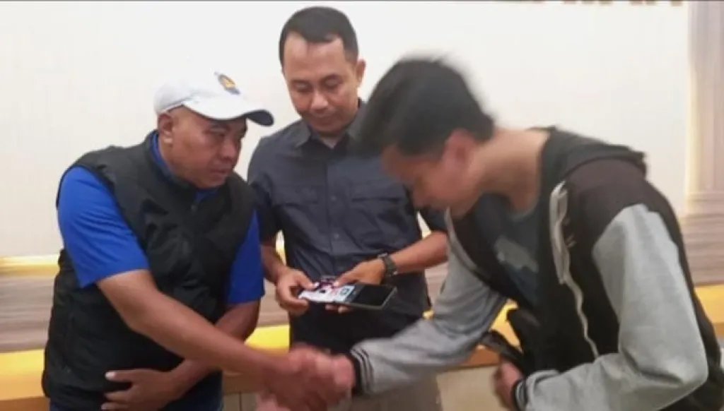 Dugaan Pencurian HP Milik Pemohon di Samsat Surabaya Selatan di Pastikan Sudah Berdamai