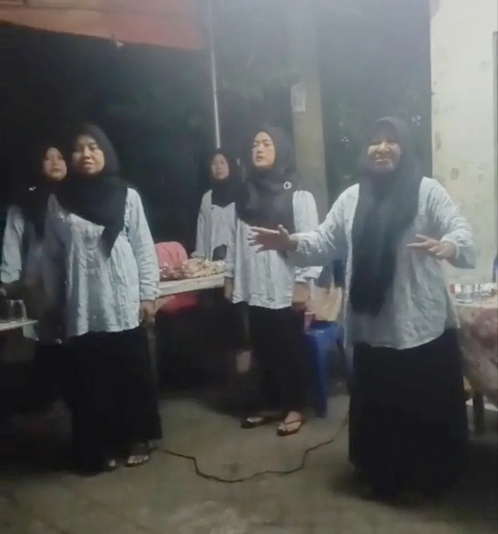 Warga Kupang Segunting Gelar Arisan Bulanan, Diselingi Demo Blender Serbaguna