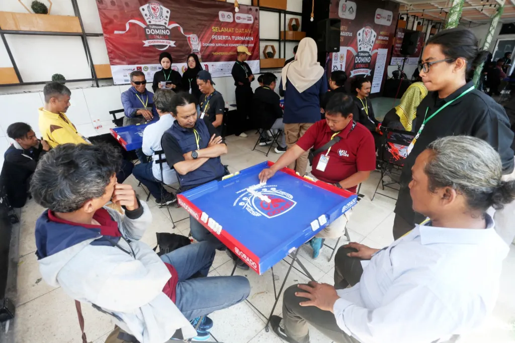 64 Jurnalis Ikuti Turnamen Domino Kemerdekaan 2026 di Surabaya