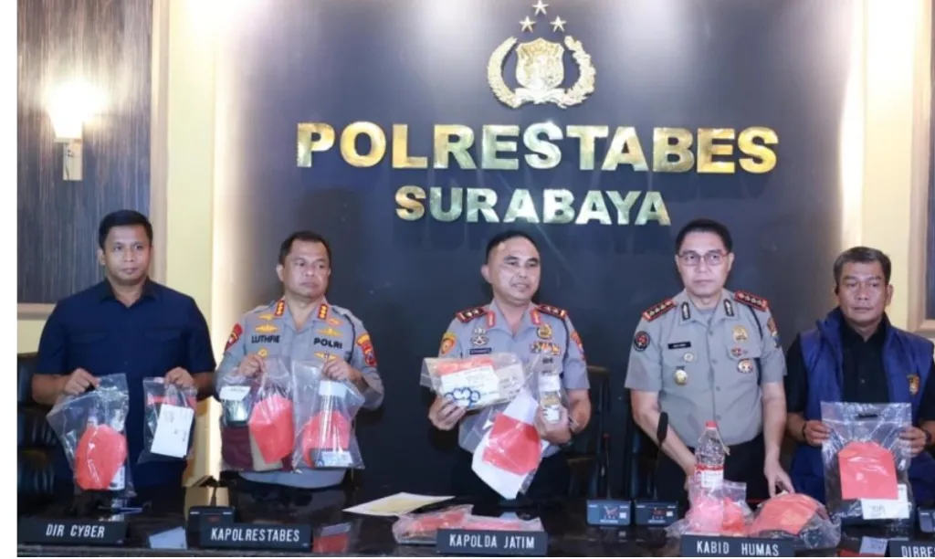 Polisi Amankan 11 Terduga Pembuat Kerusuhan di Grahadi, Sita Tiner hingga Senjata Knuckle