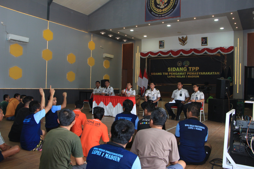 Asesmen Warga Binaan Mapenaling, Jajaran Pembinaan dan Pengamanan Lapas I Madiun Lakukan Pendampingan Intensif Kepada Wa
