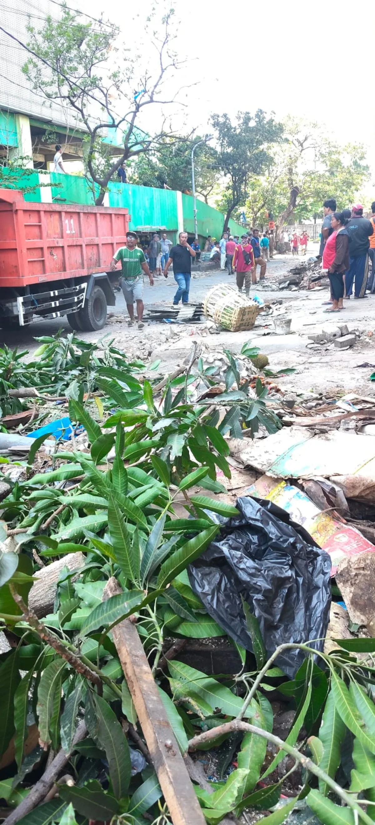 Jaga Kebersihan dan Kenyamanan, Pasar Wonokromo Digelar Aksi Bersih-Bersih