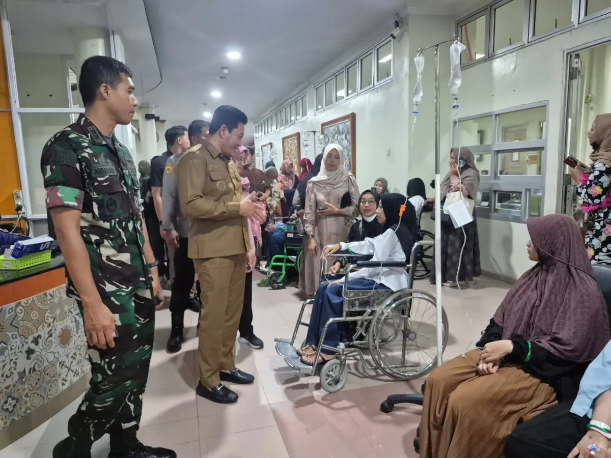Bupati Sidoarjo Pastikan Santri Diduga Keracunan Massal Tertangani, Sekitar 200 Santri Jalani Perawatan