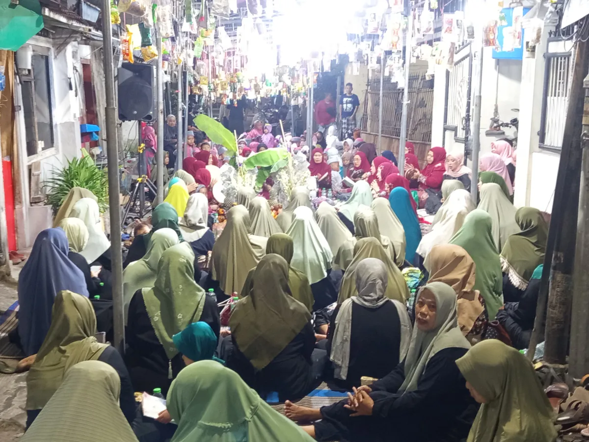 Semarak Maulid Nabi 1448 H di Simo Pronajaya, Yayasan Darul Batuul Pererat Silaturahmi dan Tanamkan Cinta Rasulullah