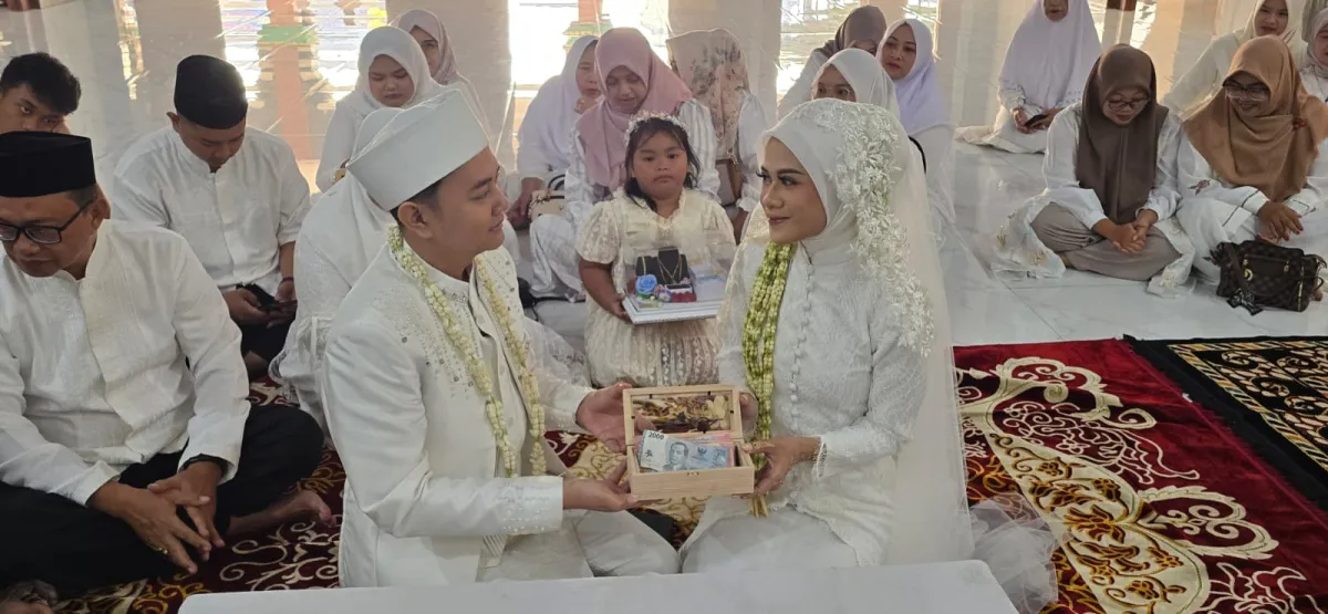 Agung Dharmawan Akhiri Masa Lanjang, Nikahi Gadis Jombang Nurlaila  Aprilia Sutrisna  